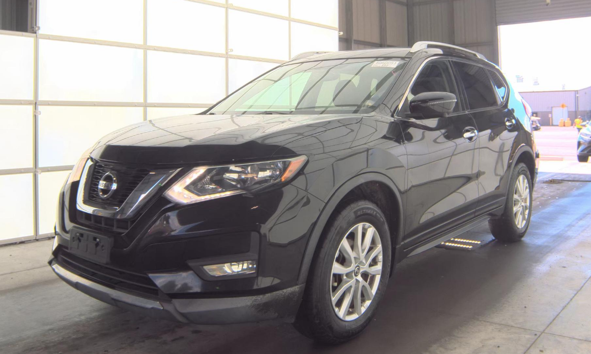 Vehicle photo 5