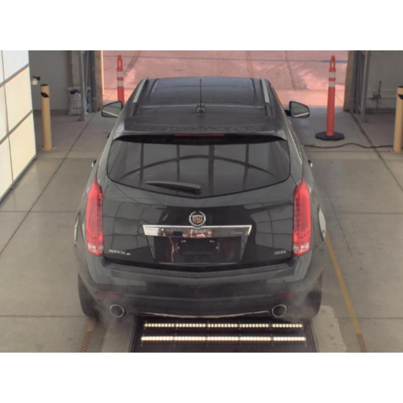 Vehicle photo 4