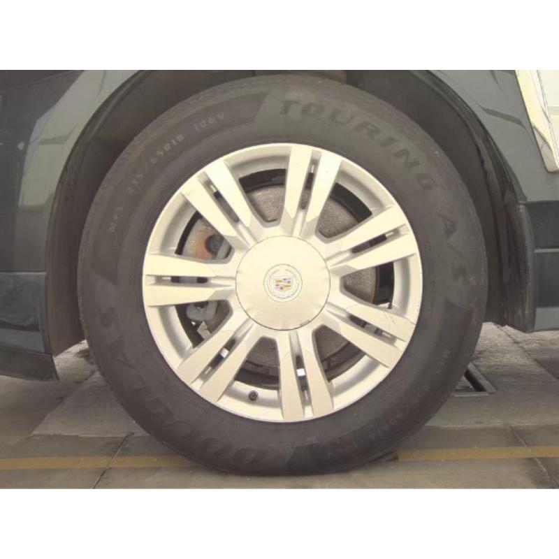 Vehicle photo 6