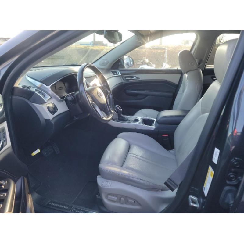 Vehicle photo 8