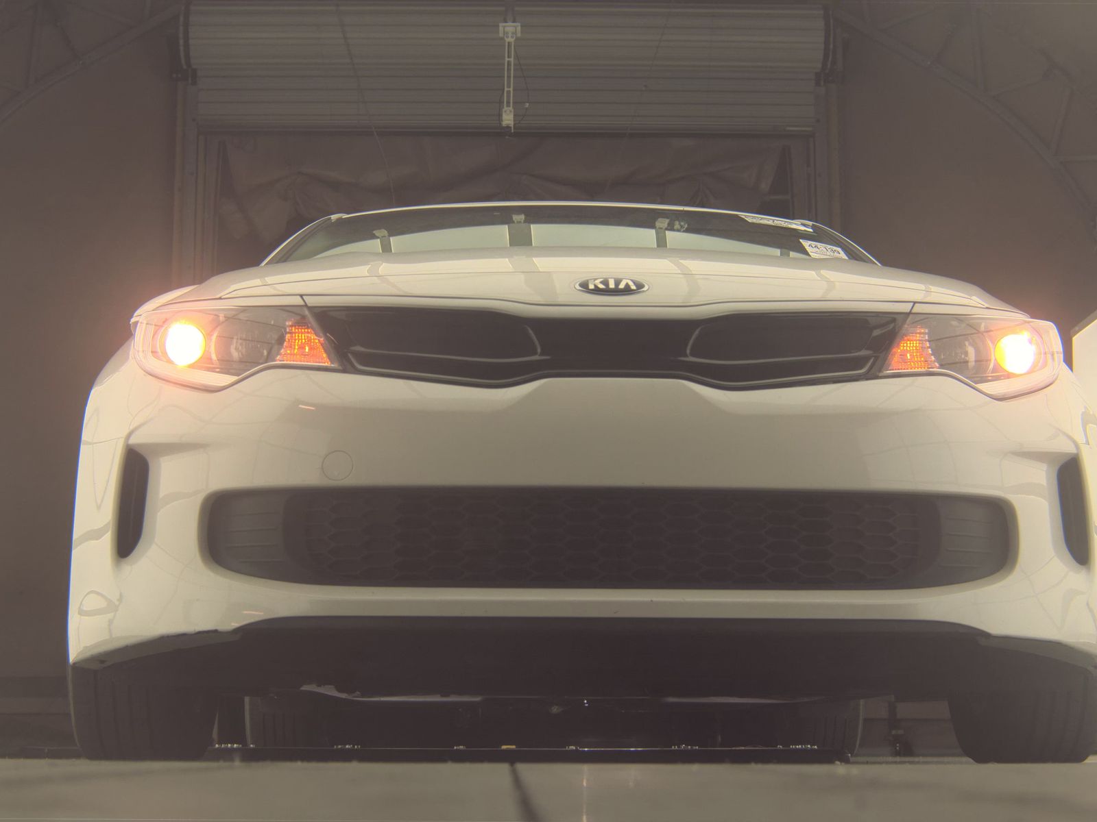 Vehicle photo 5