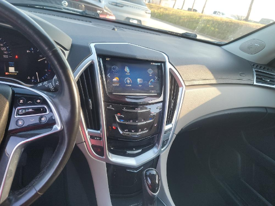 Caddilac SRX